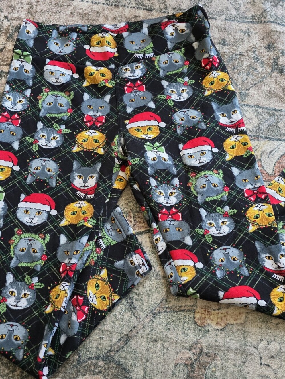 No Boundaries Fleece Lined Holiday Cat Face Leggings with Christmas Accents